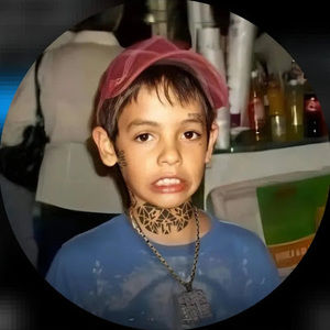 Meet your Posher, Luis